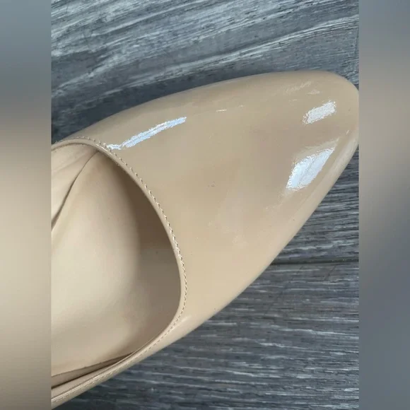 Cole Haan Nude Patent Leather Heels - Picture 8 of 10